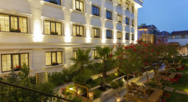 Sura Hagia Sophia Hotel
