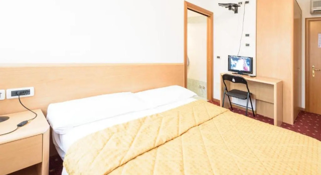 Трёхместный номер Comfort с балконом Hotel Doria