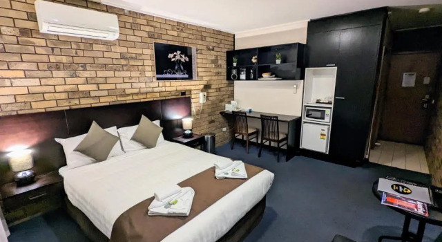 Dwuosobowy suite Homestead Motor Inn & Apartments