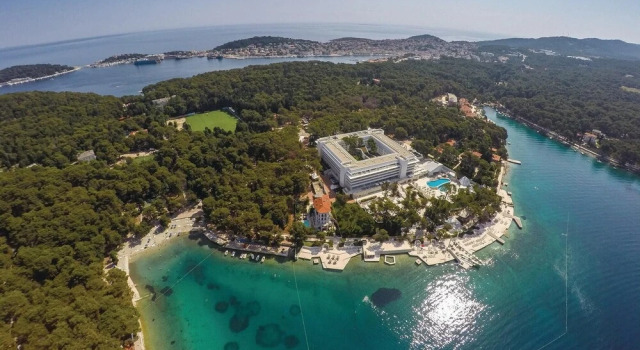 Beautiful Apartment in Mali Losinj With Wifi