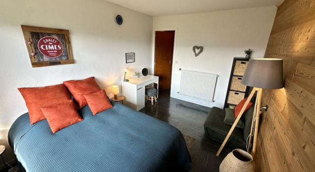 Tranquil Flat for 5 in Murat-le-quaire