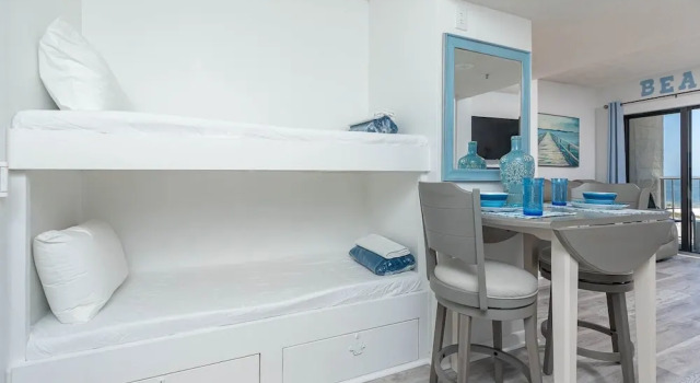 Royal Gulf Beach & Racquet Club 5302 1 Bedroom Condo