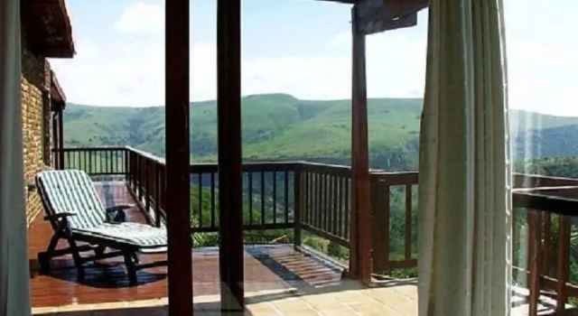 Номер Deluxe Acra-Retreat Mountain View Lodge