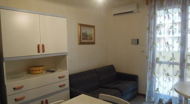 Апартаменты c 1 комнатой с балконом и с видом на океан Lovely Holiday Apartment With sea View