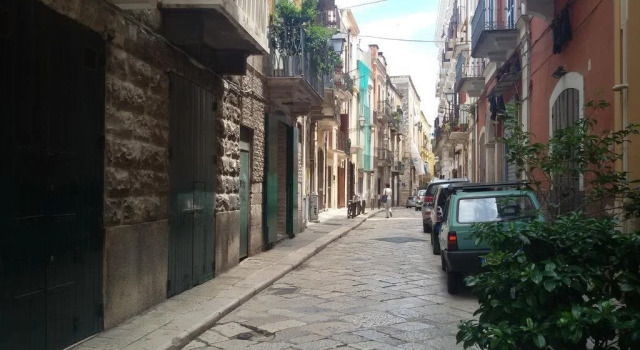 B&B Il Guiscardo, Забронировать Отель «постель и завтрак» Бари Bari Province, рядом с Малый театр