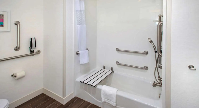 Номер Standard Hampton Inn by Hilton New Paltz, NY