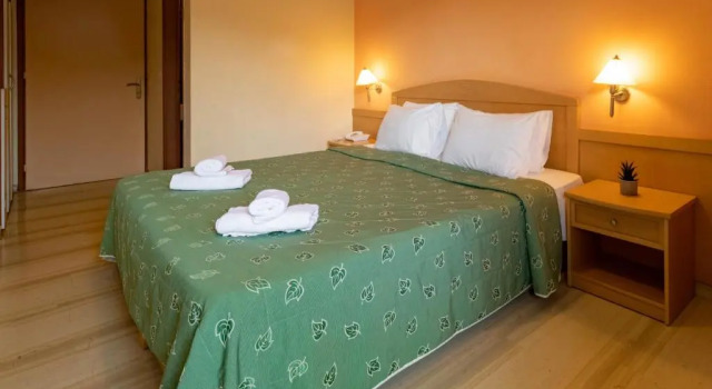 Двухместный номер Standard с балконом Hotel Serenity Tolo