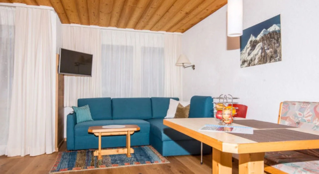 Atlantis-Appartements 30338, Book Hotel Samnaun 