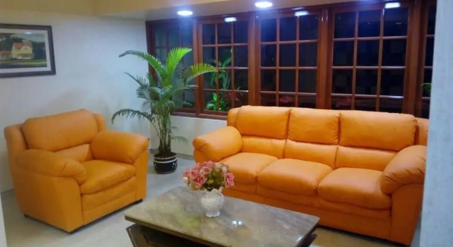 Setrac Orange Hotel, Забронировать Отель Недорогие отели штата Махараштры, недорого