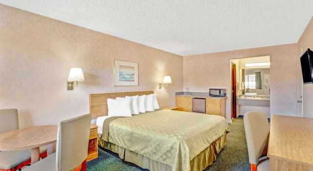 Двухместный люкс Days Inn by Wyndham Carson City