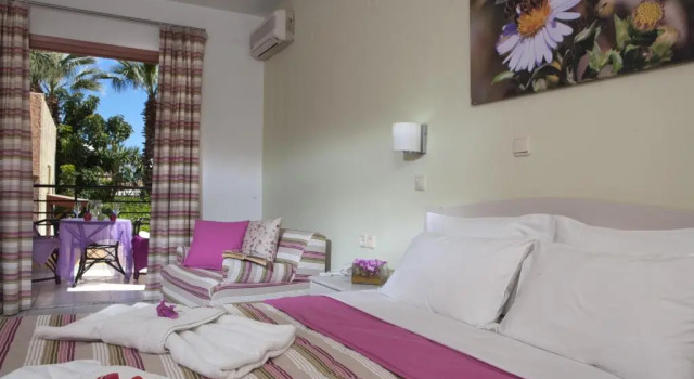 Апартаменты c 1 комнатой Latania Apartments