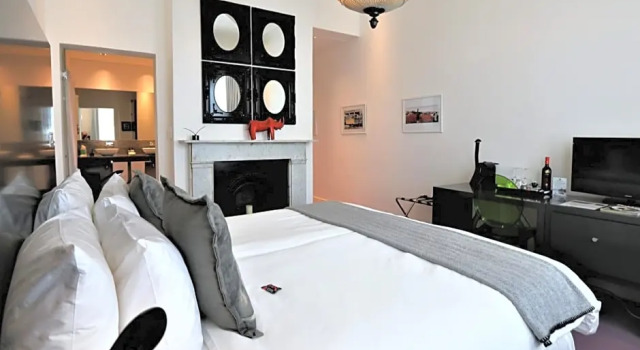 Номер Deluxe с видом на сад DysArt Boutique Hotel