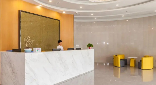 GreenTree Inn Dalian Airport New District Xinzhaizi Express Hotel, Book Hotel 3-stjernede hoteller i Liaoning, 3*