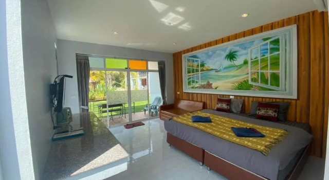 Двухместный номер Superior с видом на бассейн Khaosok Rainforest Resort