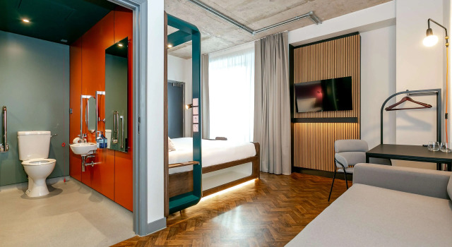 YOTEL Manchester Deansgate, Забронировать Отель Бизнес-отели Англии, 4* 5*