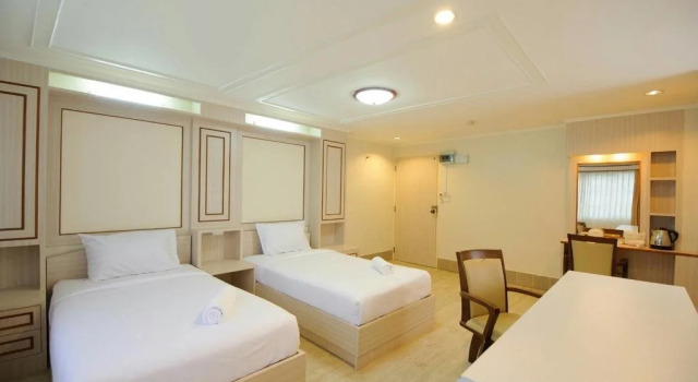 White Day Hotel, Reserva ahora Hotel Buri Ram 