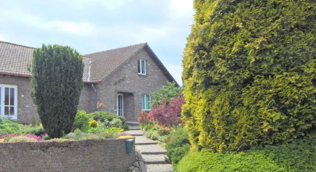Коттедж Holiday Home in Sittard with Pool