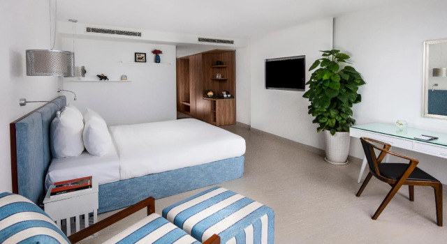 Номер Deluxe с балконом и с видом на океан Sunrise Premium Resort Hoi An