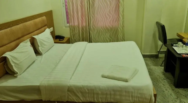 Vijay Shree Inn, Забронировать Отель Отели штата Тамилнада с бассейном, Бассейн