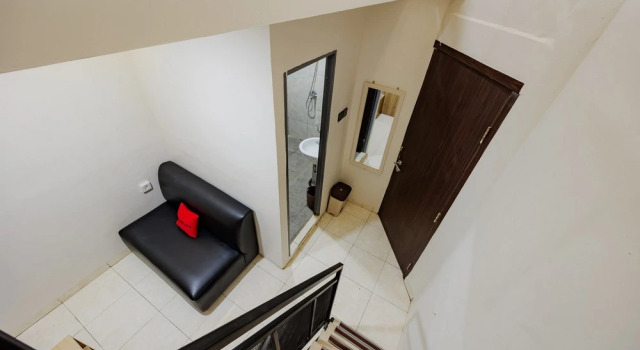 RedDoorz Plus @ D San Residence Buah Batu, Rezervasyon Otel Bandung Kidul Bandung