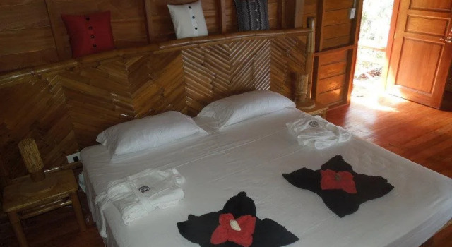 By the Sea Resort, Забронировать Курортный отель  
