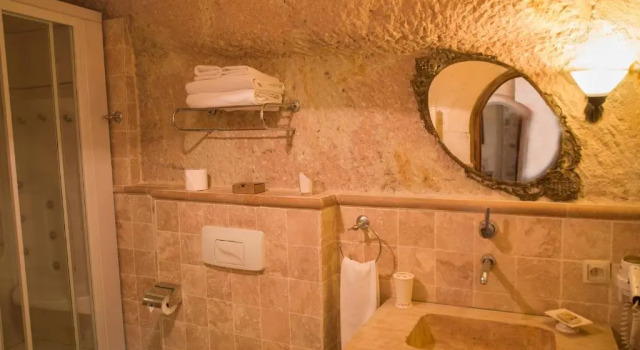 Полулюкс Melekler Evi Cave Hotel