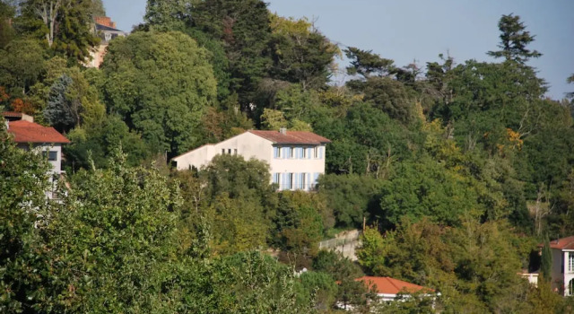 Aux Terrasses de Kaya, Buchen Sie Hotel Saint-Geniès-Bellevue 