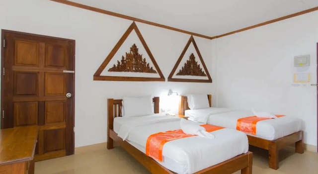 Номер Standard с балконом Onnicha Hotel