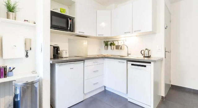 Апартаменты BNB RENTING Chez Dominique - 1 chbre 2-4pers Centre Antibes Migrainier