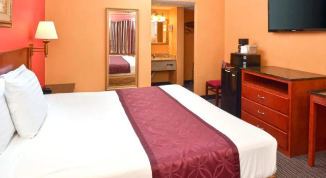 Номер Standard Americas Best Value Inn Smithtown Long Island