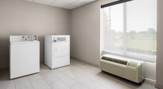 纽贝里快捷假日及套房酒店, 预订 酒店 纽伯利 南卡罗来纳州