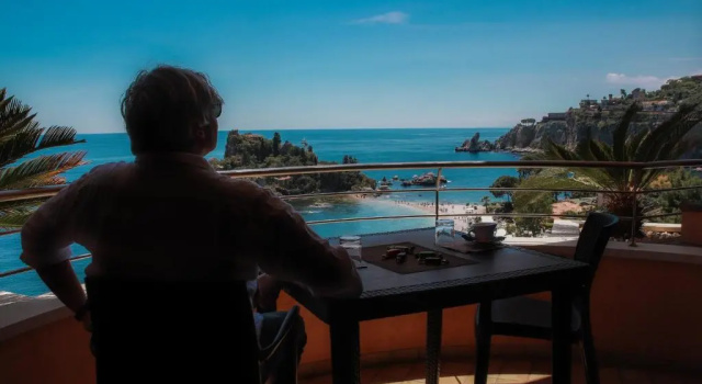 Трёхместный номер Standard с видом на море Taormina Panoramic Hotel