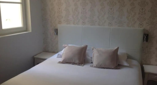 Номер Premium Hôtel Central