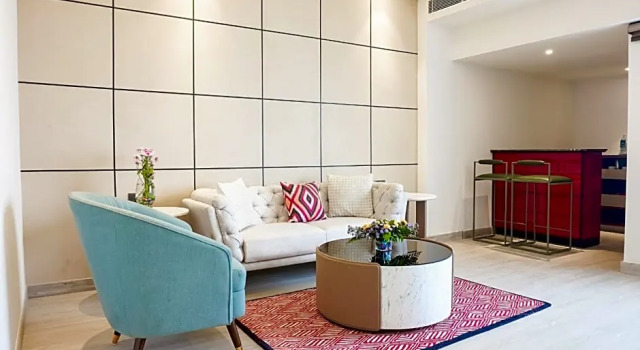 Полулюкс Golden Inn & suits, Lucknow