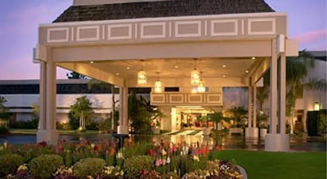 Четырёхместный номер Standard Piccadilly Inn Airport