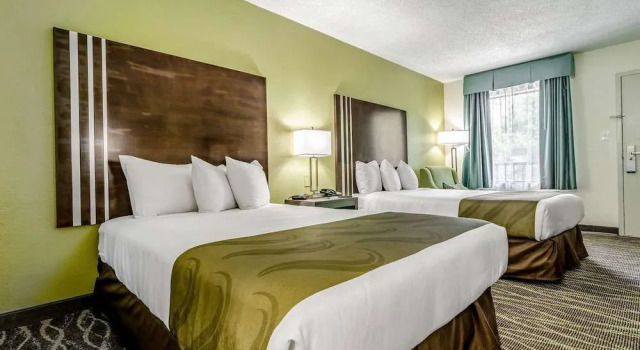 Ramada Limited Creedmoor Butner Area, Забронировать Отель Кридмур Северная Каролина
