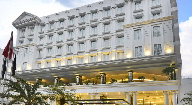 Grand Savero Hotel Bogor, Prenota Hotel Hotel in centro a Bogor, hotel in centro a Bogor, Colazione