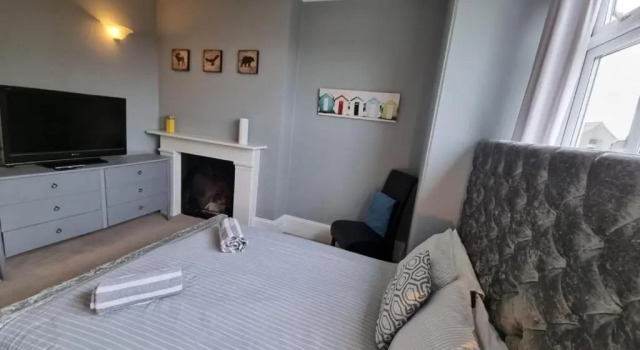 Crofton House Victorian Apartment, Varaa Huoneisto Asunnot kohteessa Merseyside, Huoneisto