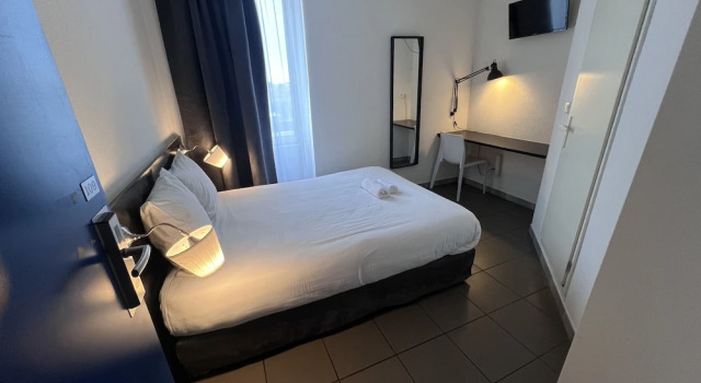 Номер Economy Hôtel Le Ponson