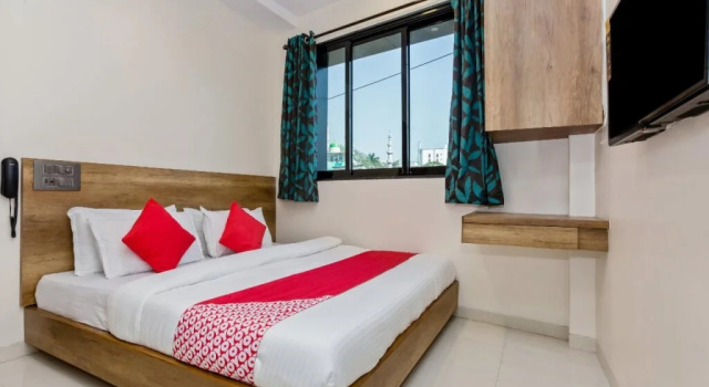 Peace Residency By OYO Rooms