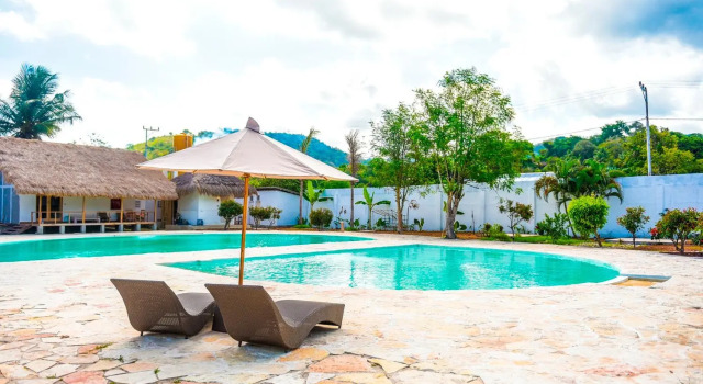 Бунгало Standard Rua Beach Resort Sumba