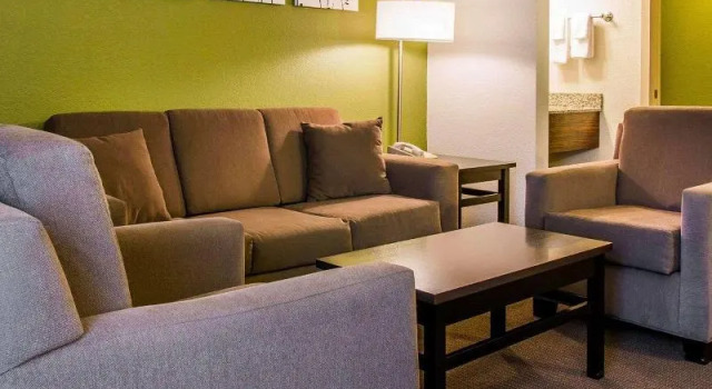 Люкс Sleep Inn Midland - Bay City West