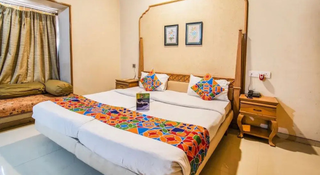 FabHotel Rajwada Baner, Забронировать Отель Отели штата Махараштры 3 звезды, 3*