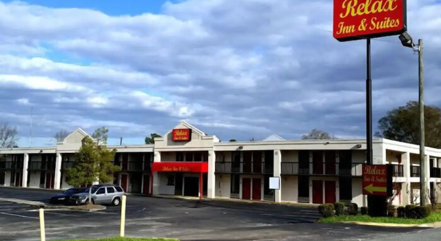 Relax Inn & Suites, จอง โรงแรม Dublin จอร์เจีย