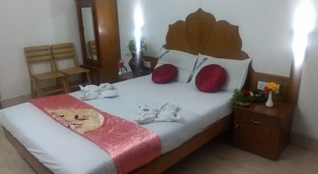Номер Deluxe Lakeshore Inn