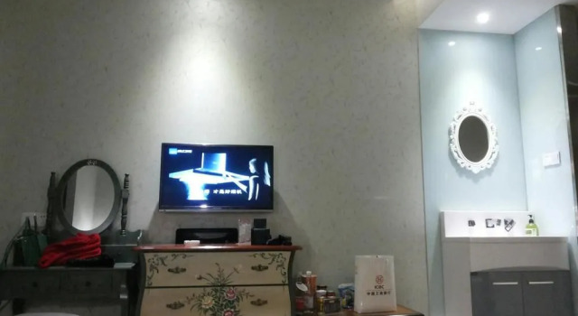 Taizhou Galaxy star hotel, Prenota Hotel Hotel a Taizhou con parcheggio, Parcheggio
