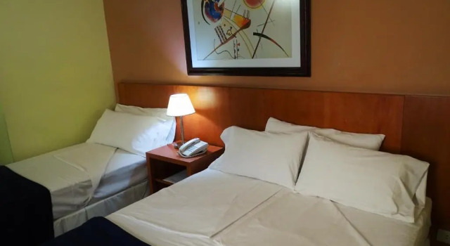 Семейный номер Standard Hotel UTHGRA de las Luces