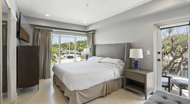 Люкс Deluxe с 2 комнатами с балконом и с видом на залив Isle of Venice Residence and Marina