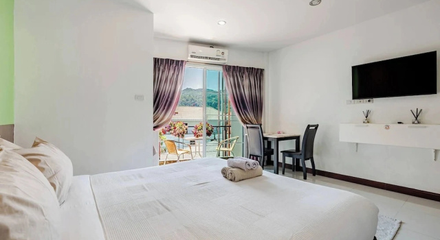 Апартаменты VK Living Room 20 min Walk to Kata Beach #302