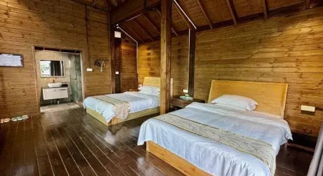 Семейный люкс Shijian Story Hostel